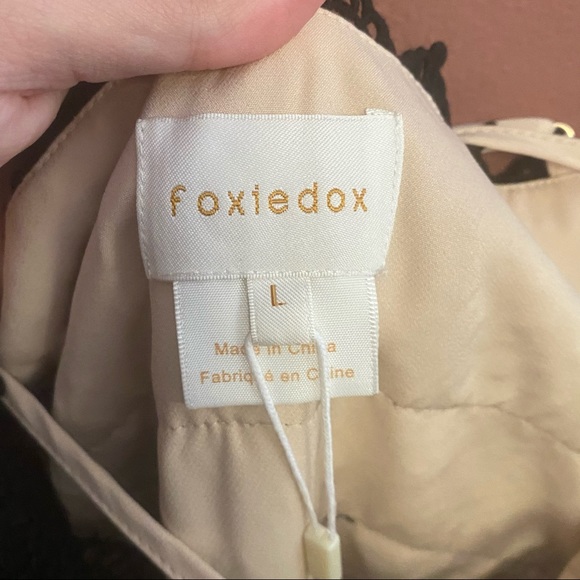 Foxiedox Tabitha black lace maxi dress halter - Picture 7 of 12